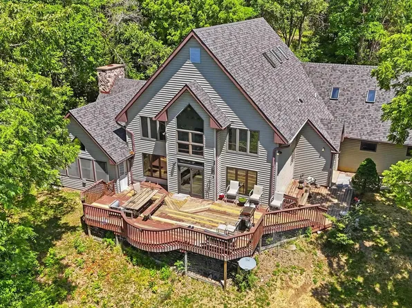 4005 Bluff Rd, Fort Madison, IA 52627
