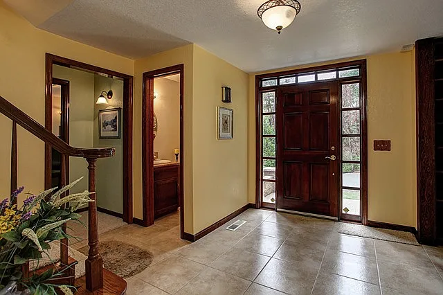 32 Shangrila Ln photo 1
