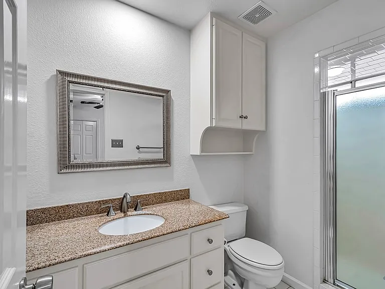 5504 Kingston Dr — Photo 36