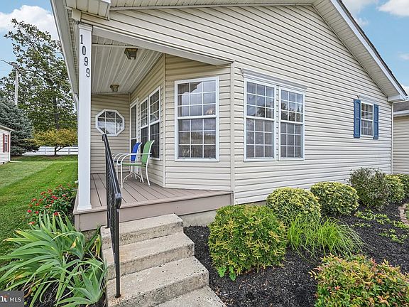 4th image of 1099 Jfk Dr