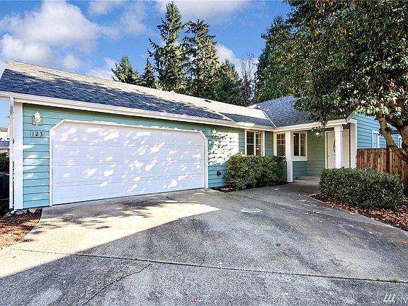 2nd image of 123 83rd Dr SE