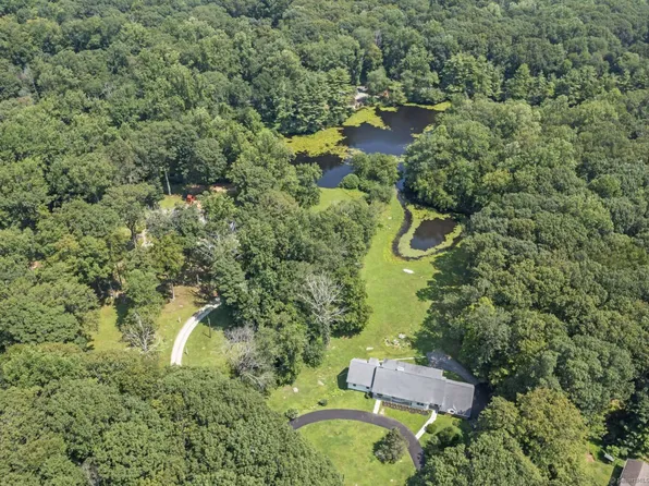 106 Wyldewood Road, Easton, CT 06612