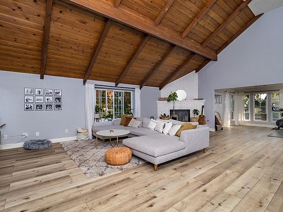 3rd image of 2920 Rubicon Way