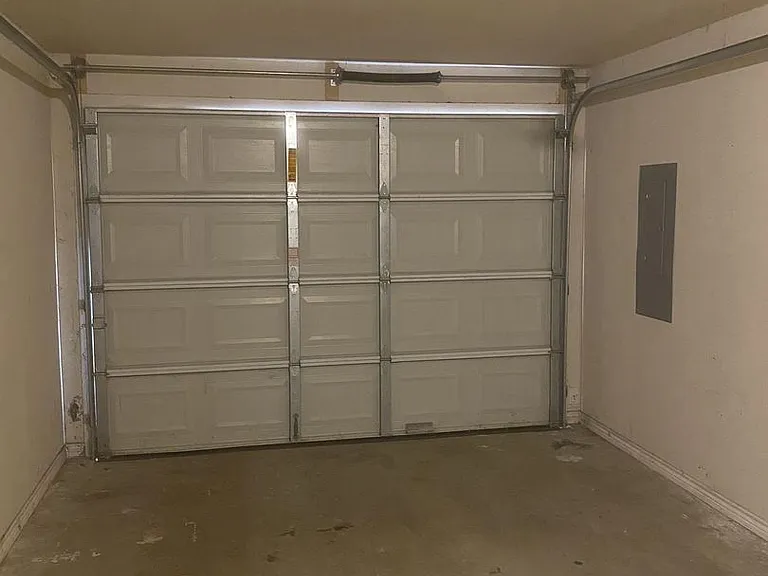 706 N Harrison Ave #100 — Photo 9