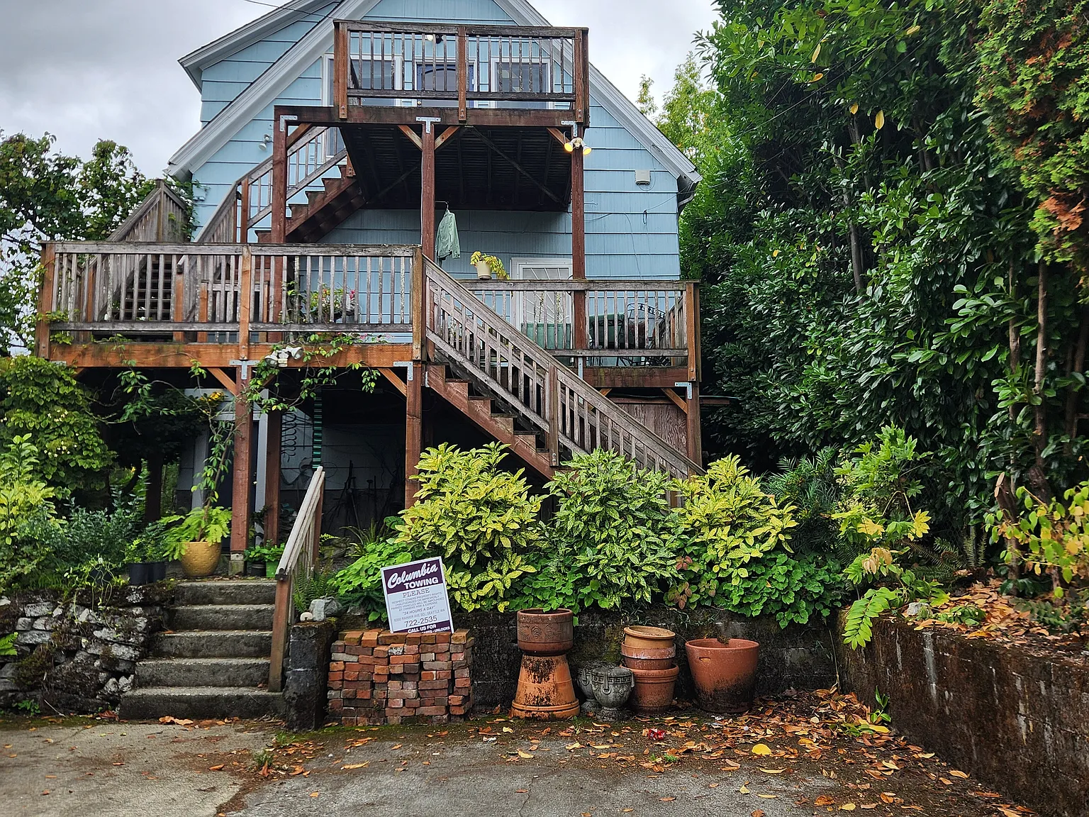 2 bed, 1000 sqft, $2,050 — Photo 1
