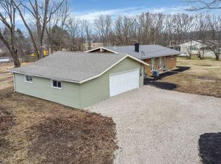 5169 Thompson Ln, Delaware, OH 43015