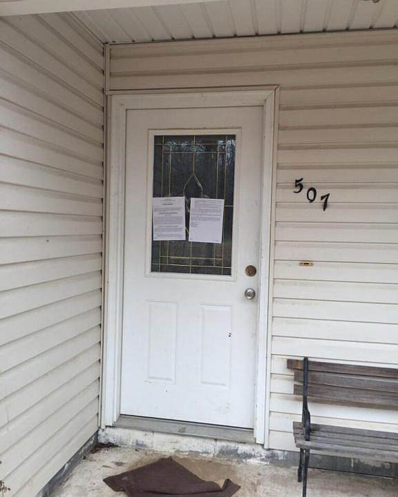 1st image of 507 Oak St