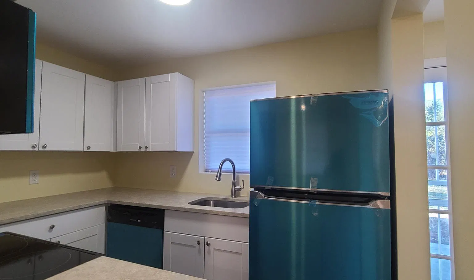 3 bed, 1066 sqft, $2,790 — Photo 4