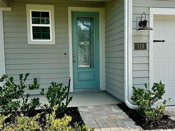 4th image of 319 Greenway Ln