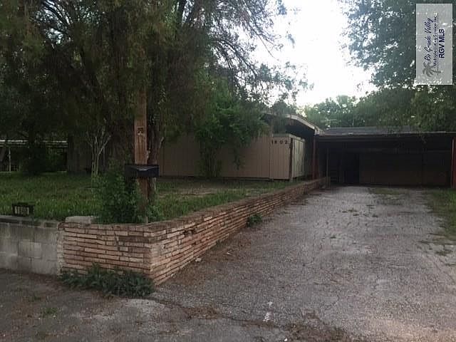 1st image of 1802 Laurel Dr