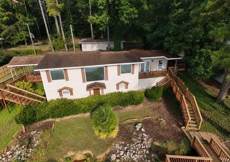 43rd image of 140 E Hamm Rd