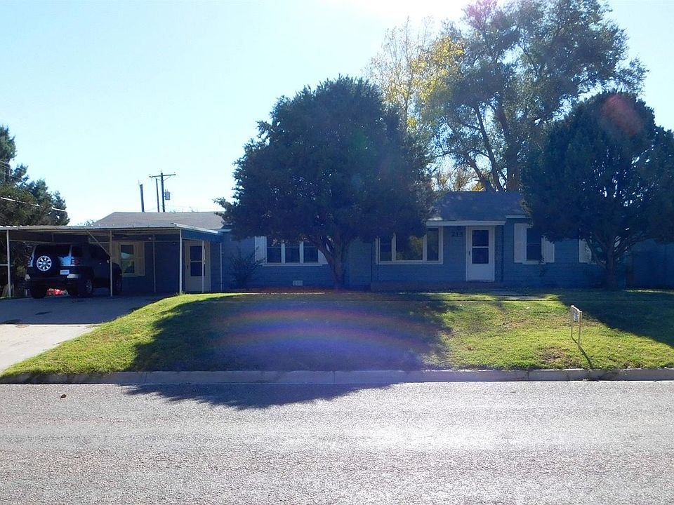 1st image of 215 W Avenue I