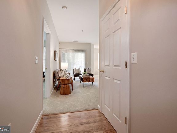 5th image of 100 Watkins Pond Blvd #2105