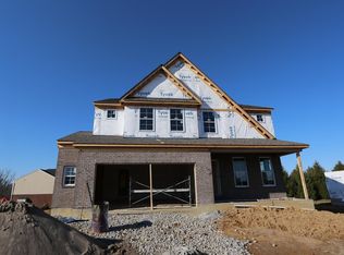 588 Auburn Grove Dr #4, South Lebanon, OH 45152