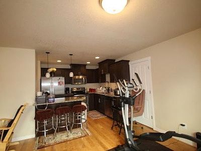 3rd image of 6107 NE 71st Ave
