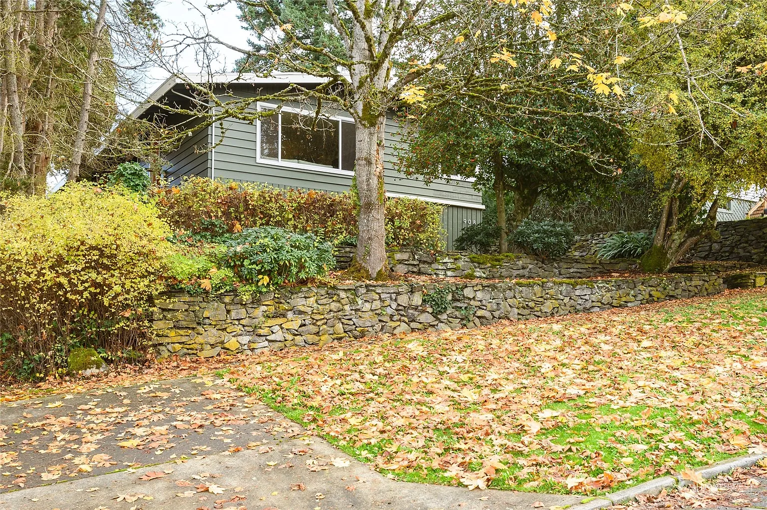 908 Key Street photo 1