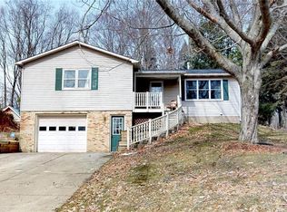 4444 Jane Ln, Erie, PA