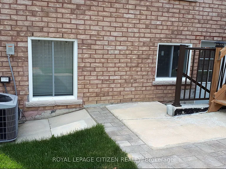 329 Port Union Rd #BASEMENT — Photo 11