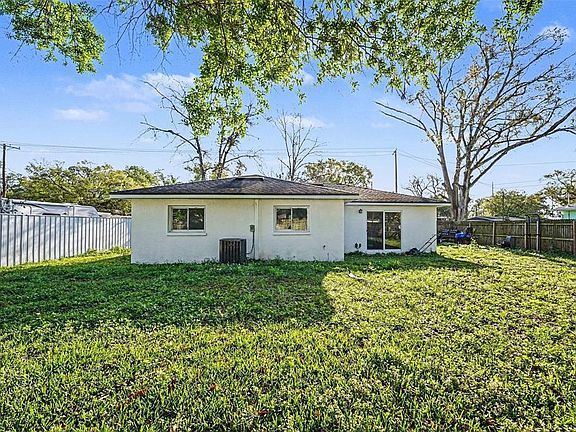 4th image of 4014 N MCLANE DRIVE