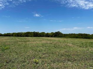 Ferguson Rd #3, Ozawkie, KS 66070