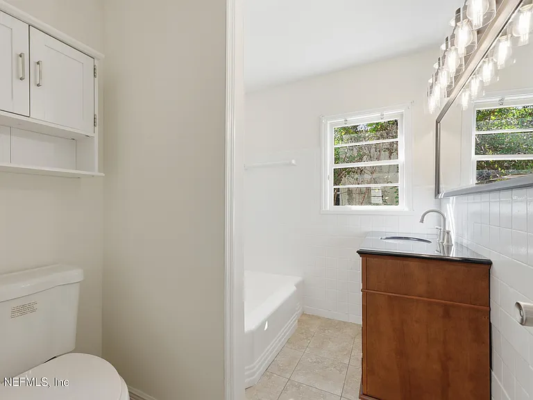 2755 Green St — Photo 25