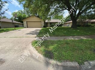 1313 Mulberry Ln, Mesquite, TX 75149