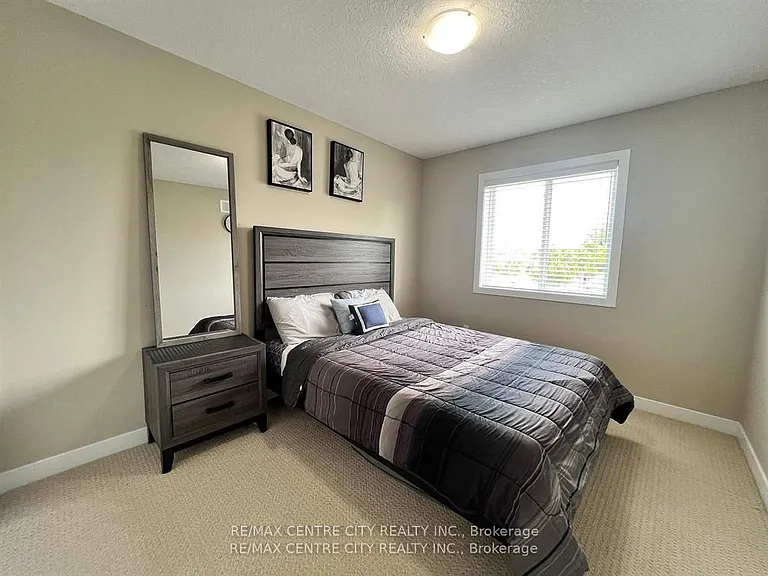1138 Sandbar St — Photo 8