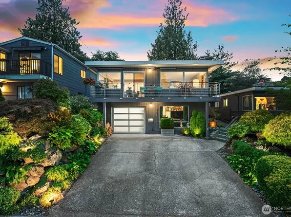 3439 24th Avenue W, Seattle, WA 98199