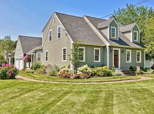 55 Eastside Rd, Wrentham, MA 02093
