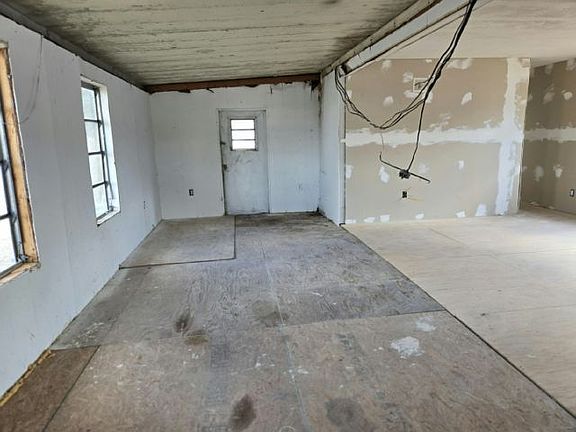 3rd image of 5611 Bayshore Rd Lot 117