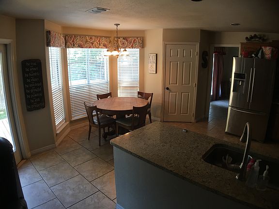 3rd image of 514 San Diego