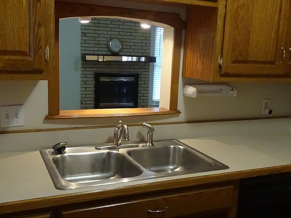 1st image of 1726 Chucker Ct