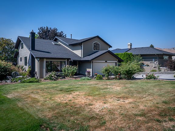 2nd image of 3544 Navatanee Dr