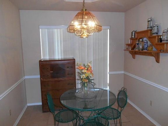 4th image of 3935 Country Meadows Cir