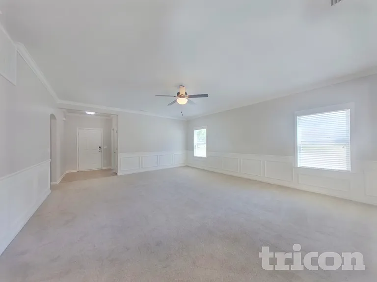 2610 Andes Dr — Photo 3