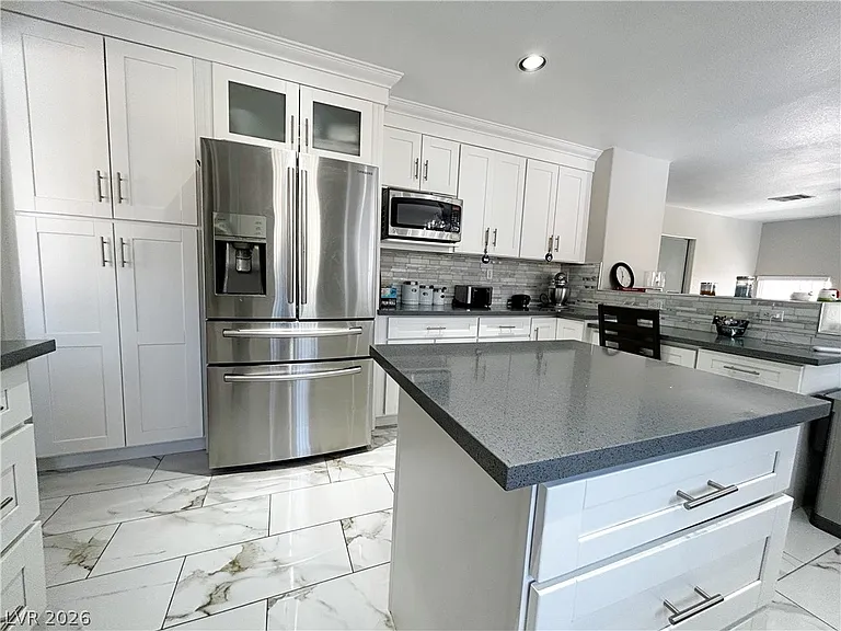 2013 Sedona Creek Cir — Photo 9
