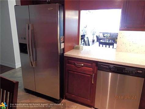 4th image of 3015 N Ocean Blvd APT 7B