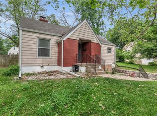 5512 N Spruce Ave, Kansas City, MO 64119