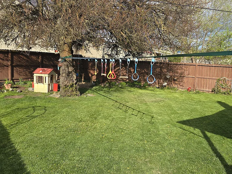 4524 N King Ct — Photo 3