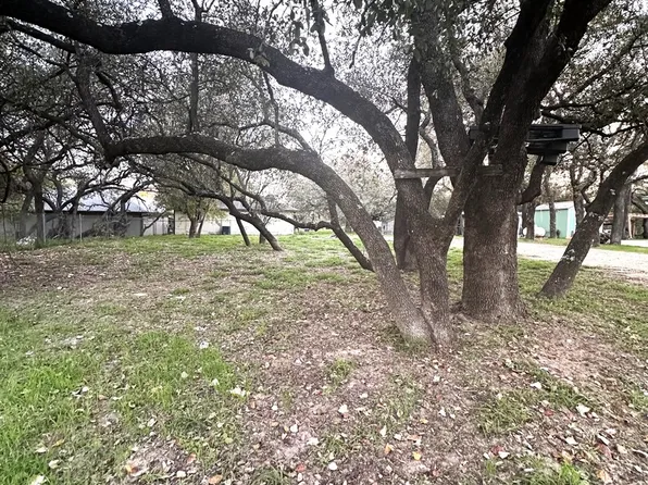 95 Viewpoint Dr LOT 7, Poteet, TX 78065