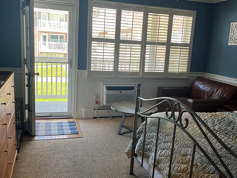 9300 Atlantic Ave #204-206 — Photo 8