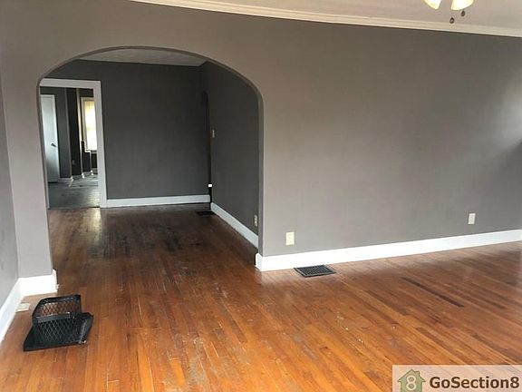 4th image of 1756 N Alton Ave