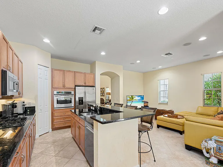 1043 Vintner Blvd — Photo 27