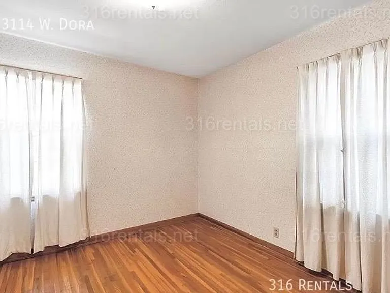 3114 W Dora St — Photo 4