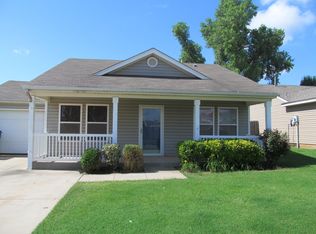 10416 Bradford Way, Yukon, OK 73099