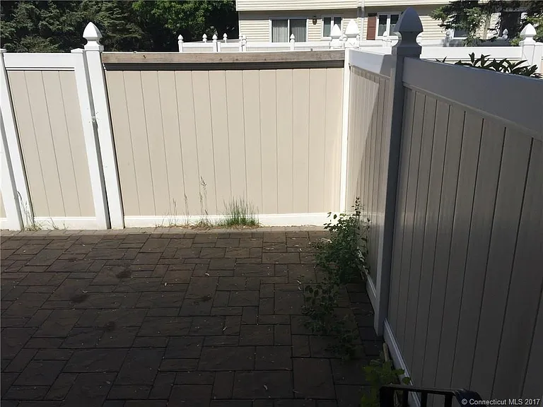 5 Saint Marc Cir #B — Photo 5