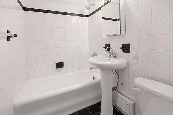 Rented by Compass | media 11