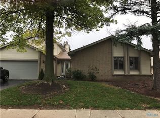 5870 Ryewyck Dr #B, Toledo, OH 43614