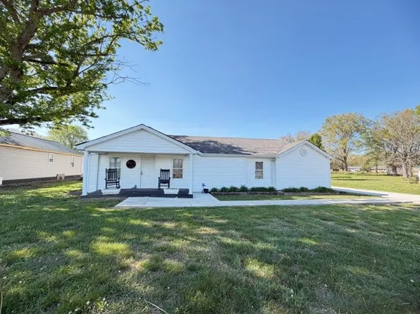 511 E Roosevelt St, Tullahoma, TN 37388