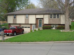 3811 Miller Rd, Saint Joseph, MO 64505